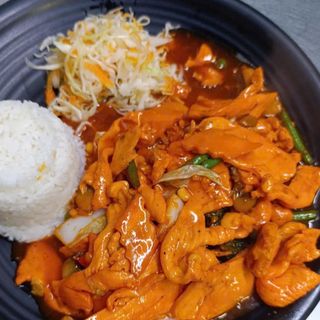 Kurczak w sosie słodko-kwaśnym