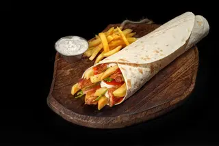 Kebab de porc meniu