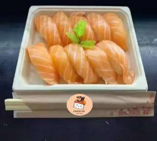 T17-Nigiri Salmão