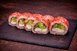 Каліфорнія в ікрі з креветкою