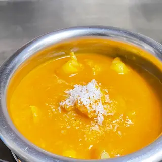 53. Pollo Korma