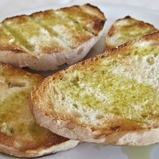 Pan De Ajo