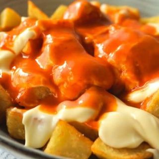 Patatas bravas