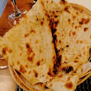 Cheese Naan