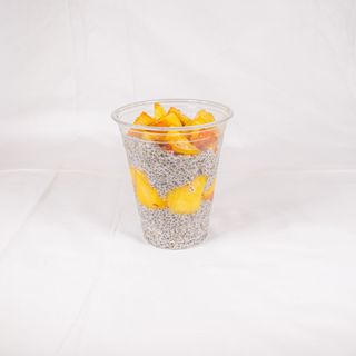 Закуска с чиа, кисело мляко и мед (300г)