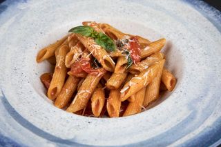 Penne cu sos rosu (meniu copii)