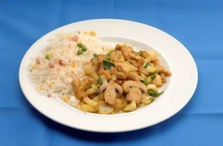 Frango com Caril e Arroz