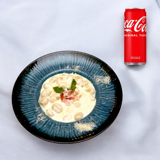 Njoke Carbonara + Coca-Cola 0.33l