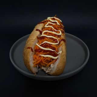 Хот-дог Класичний з мисливською сосискою (200г)