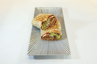 Lahmacun con carne de kebap