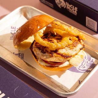 Classic Chicken Burger
