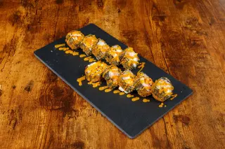 Futomaki Sake Tempurizado (10 Uds.)