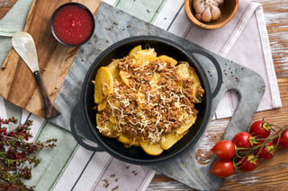 Cartofi Dacici cu carne de vită