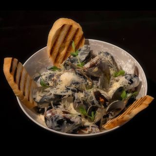 Чорноморські мідії (700г)