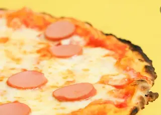 Pizza wurstel