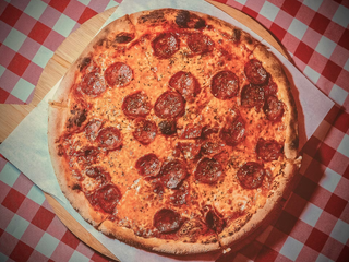 Pizza Peperoni
