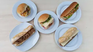 Hambúrguer com Ovo e Bacon