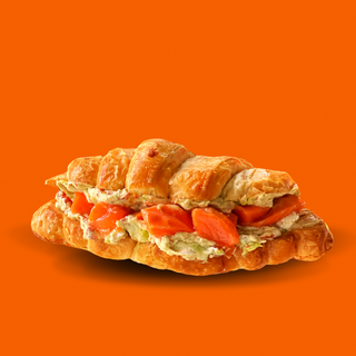 Croissant salmon