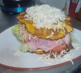 Patacón (Grande) 