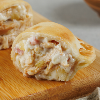 Empanada de Pollo Carbonara