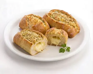 Pan De Ajo Relleno Con Mozzarella 4 Pzs.
