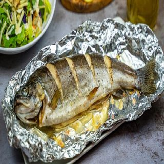 შემწვარი კალმახი ფოლგაში