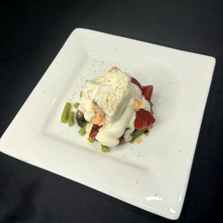 Салат Теплий з лососем (300г)