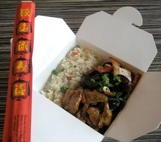 MENIU DE PRANZ-Porc cu legume