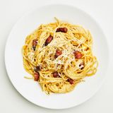 Спагетті Карбонара з беконом (260г)