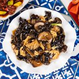 j8 მოთუშული სოკოს ასორტი