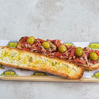 Bocadillo Esgarraet De Atún