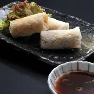 16C- Rollitos Fritos De Marisco (3 Uds.)