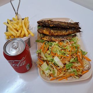 Sardinha com Batata e Coca 6 Unidades