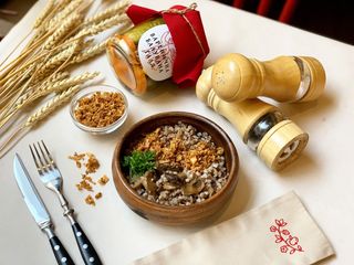 Гречана каша з грибами та цибулею (180г)