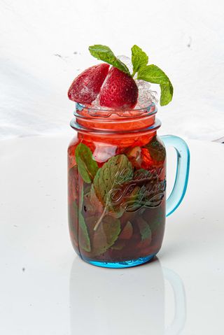 Клубничный мохито (0,4 л.)