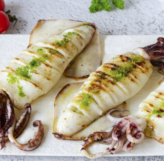 Ración De Calamares A La Plancha