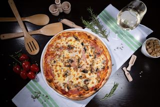 Pizza Prosciutto funghi