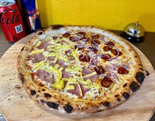 Peppi e Bacan Meio Pepperoni e Meio Bacon (33cm)