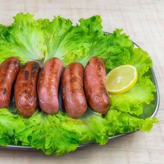 Menu Simpático ,salsicha  na brasa + bebida opção