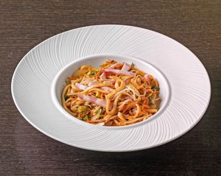 Noodles saltati alla cantonese