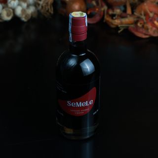 ლიქიორი - სემელე, საფერავი და ალუბალი