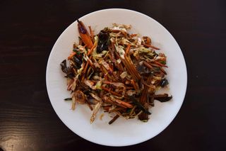 Sezonsko povrće u soja sosu