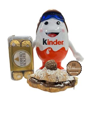 Cornetto Ferrero Rocher con Nutella Ferrero e granello di nocciola