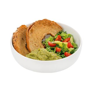 Puree z avocado z chili, grzankami i miks sałat 200 g
