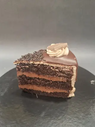 Tarta Humeda De Chocolate