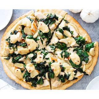 Roasted Garlic & Spinach Pizza Large