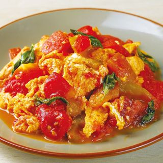 Huevo Revuelto Con Tomate 西红柿炒蛋