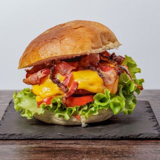 Bacon Cheeseburger