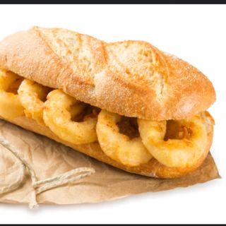 Bocadillo calamares