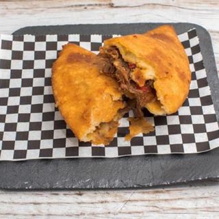 Empanada De Mechada
